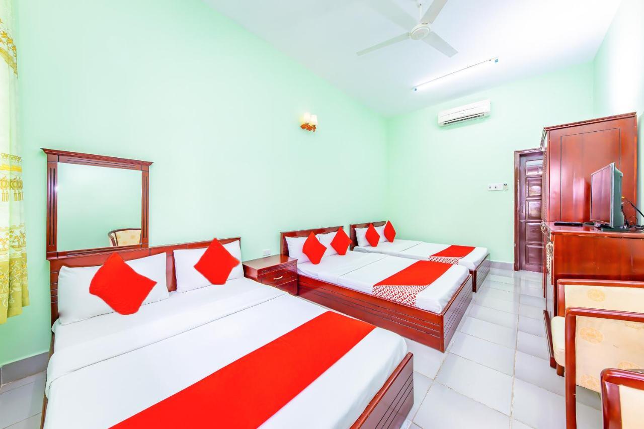 Oyo 381 Tuyet Mai Hotel На Транг Екстериор снимка