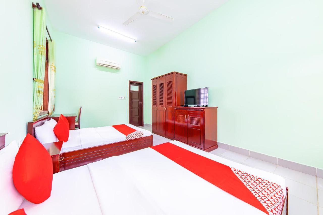 Oyo 381 Tuyet Mai Hotel На Транг Екстериор снимка