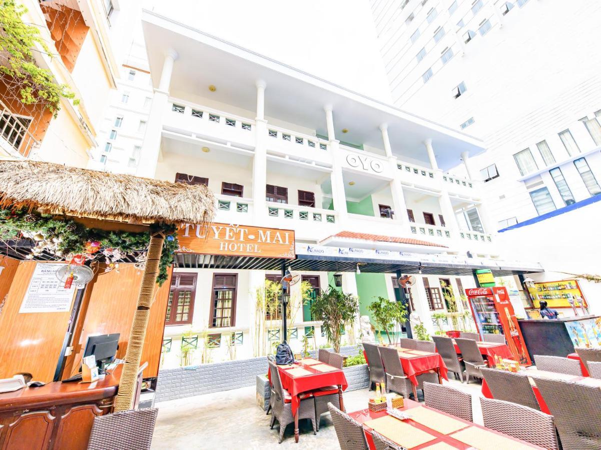 Oyo 381 Tuyet Mai Hotel На Транг Екстериор снимка